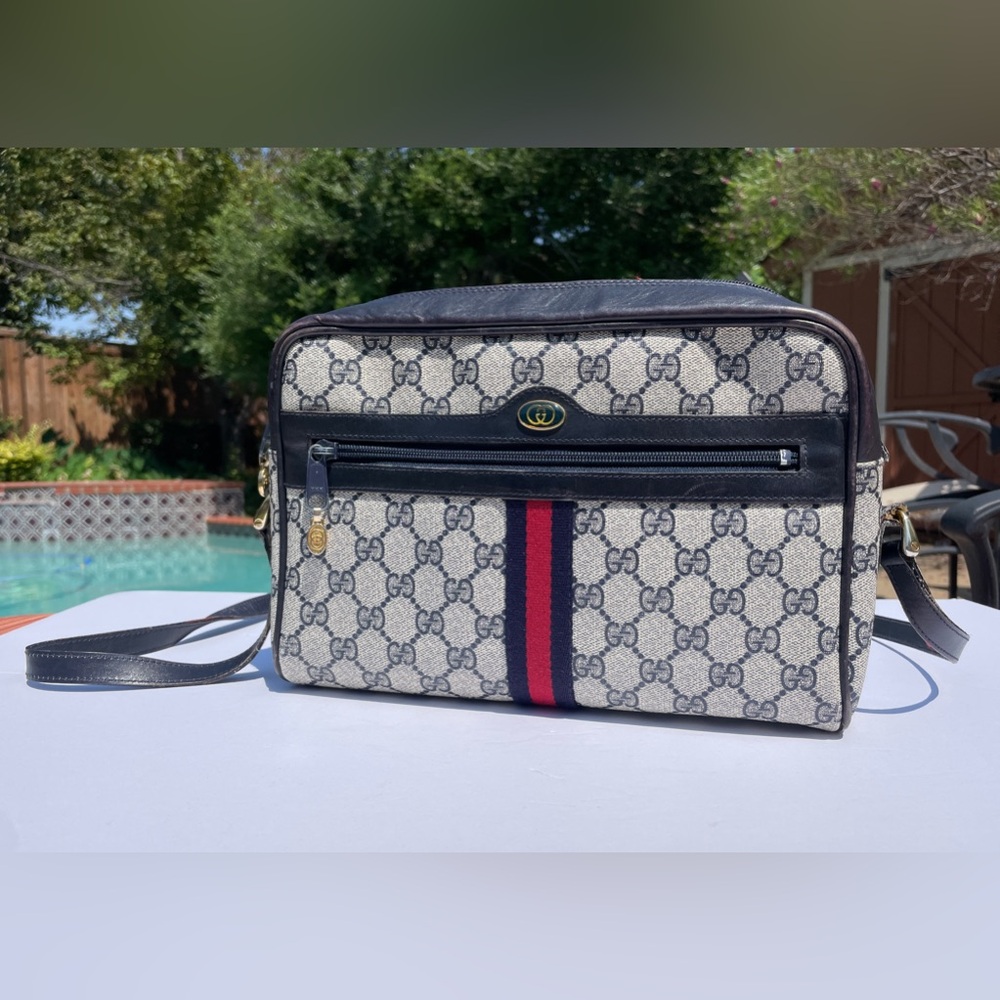 Gucci Crossbody Bag with Black and Cream GG Pattern